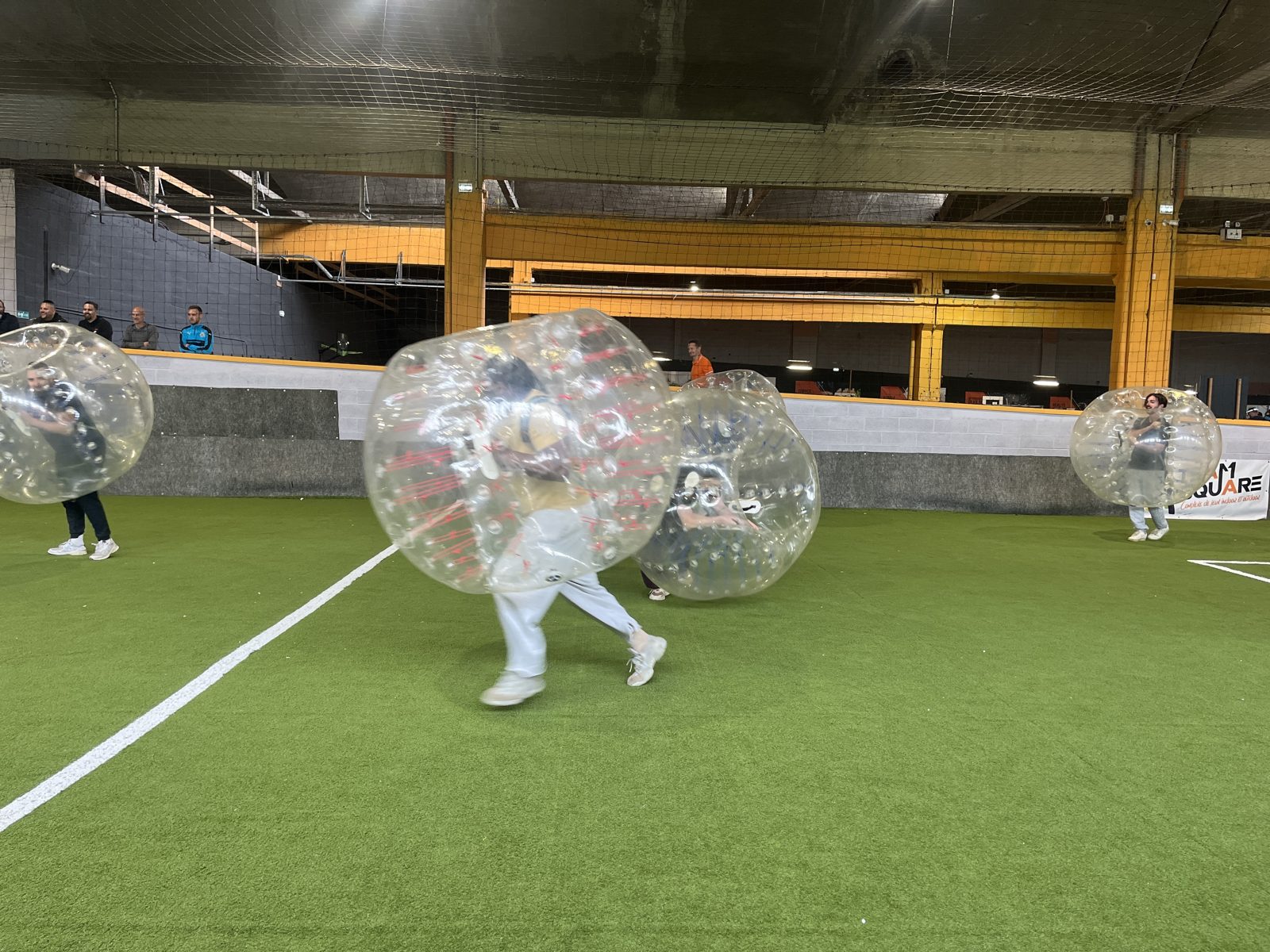 Groupe en laser game pour un EVJF chez Team Square